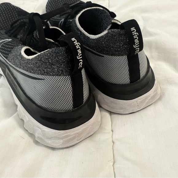 Nike Men’s React Infinity FlyKnit Running‎ Shoes Size 11.5 main image 6